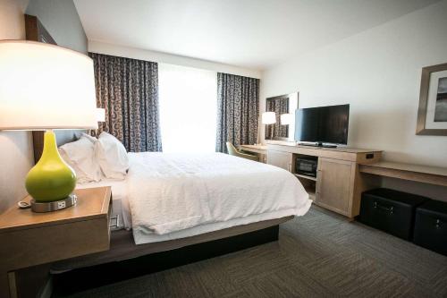 hampton inn and suites tempe phoenix airport az