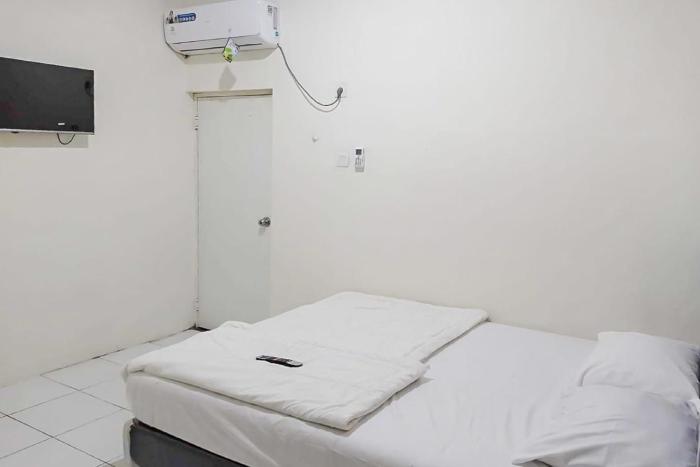 agnes residence near blok m mitra reddoorz