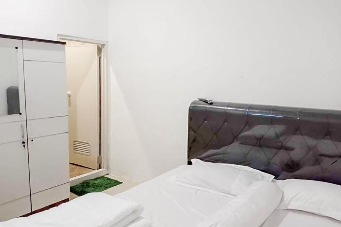 agnes residence near blok m mitra reddoorz