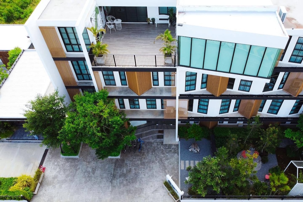 ananzitra hotel