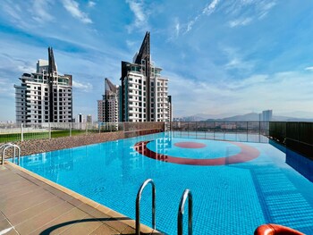 3 towers by shahjala suites