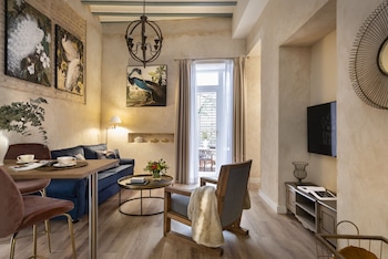 casa sevilla 1855 suites by epoca