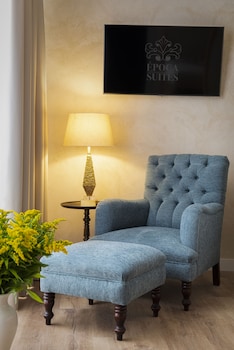 casa sevilla 1855 suites by epoca