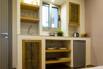 forest resort suites skiathos