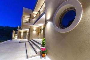 forest resort suites skiathos