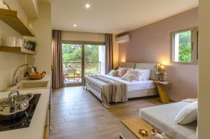 forest resort suites skiathos