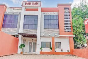 Hotel O Log Inn Plaza,Wagholi>>Pune,3 star