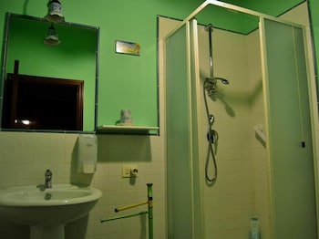 room in bandb suite rosa bandb s elia