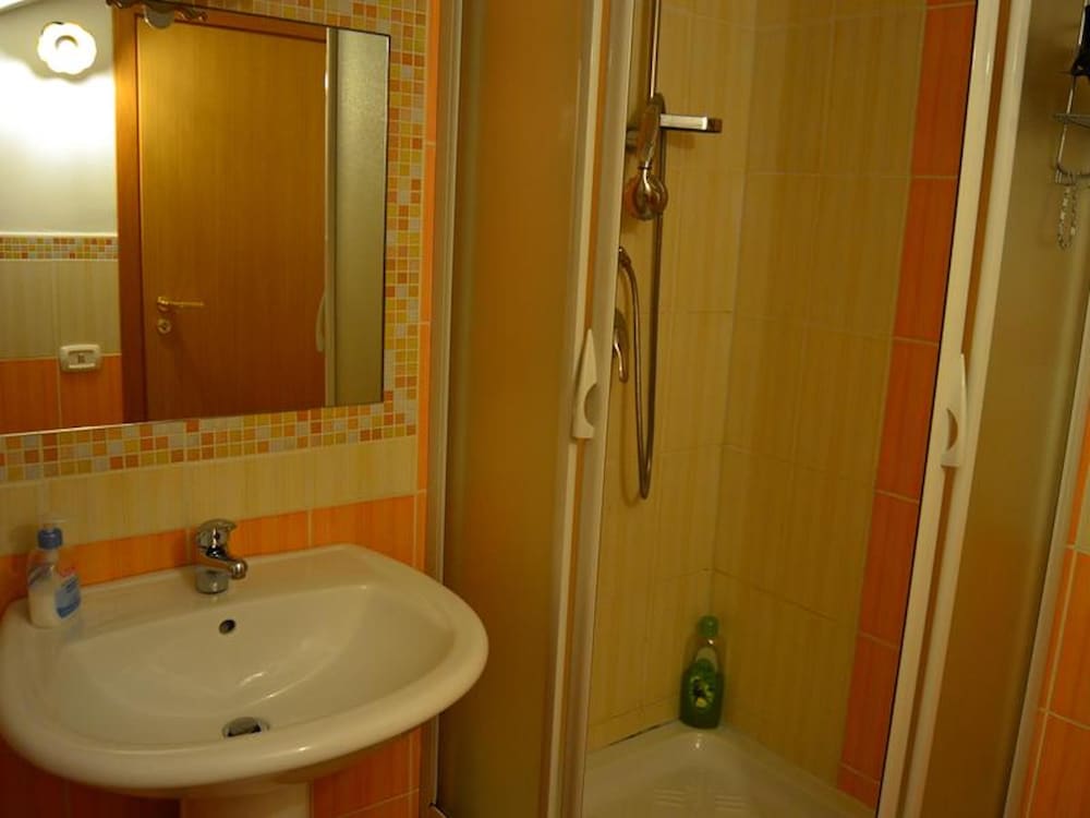 room in bandb suite rosa bandb s elia