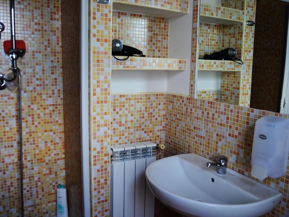 room in bandb suite rosa bandb s elia