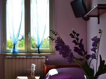 room in bandb suite rosa bandb s elia