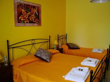 room in bandb suite rosa bandb s elia