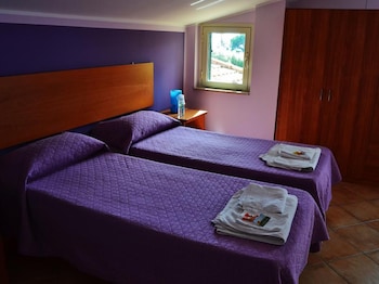 room in bandb suite rosa bandb s elia