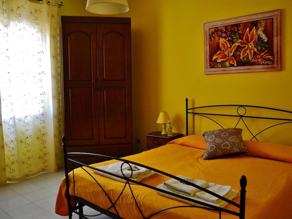 room in bandb suite rosa bandb s elia