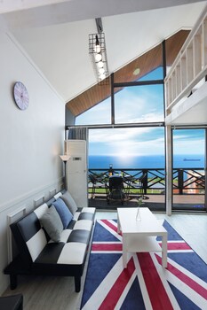 healing view pension
