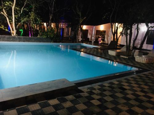 alikele hotel sigiriya