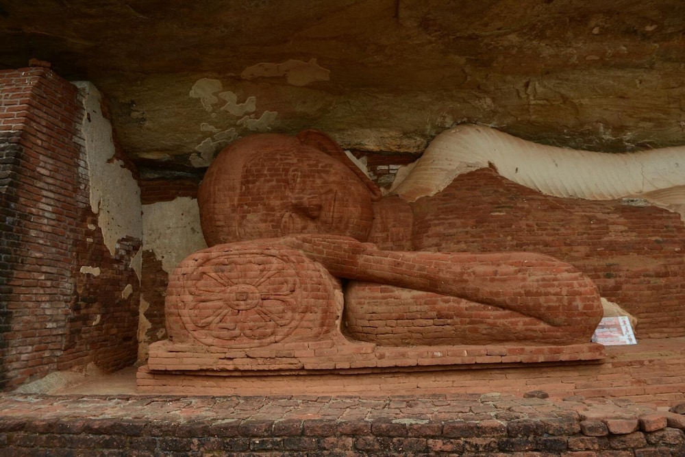 alikele hotel sigiriya