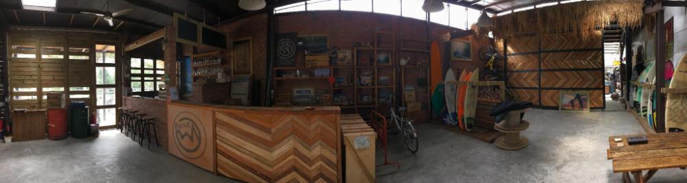 donghe hostel and surf shop
