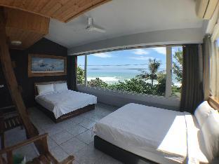 donghe hostel and surf shop