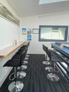 queen victoria hostel