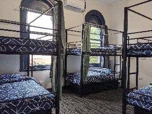 queen victoria hostel