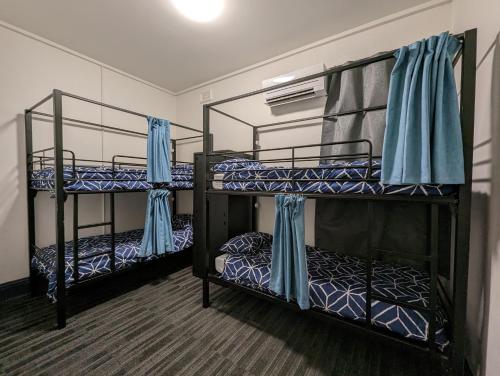 queen victoria hostel