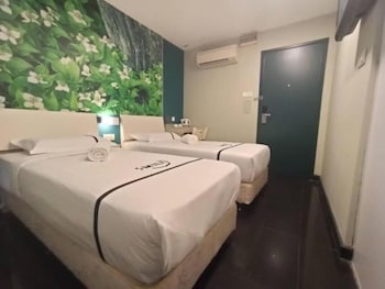 smile hotel chow kit pwtc smile boutique hotel