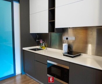 ceylonz suites