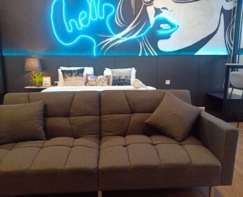 ceylonz suites