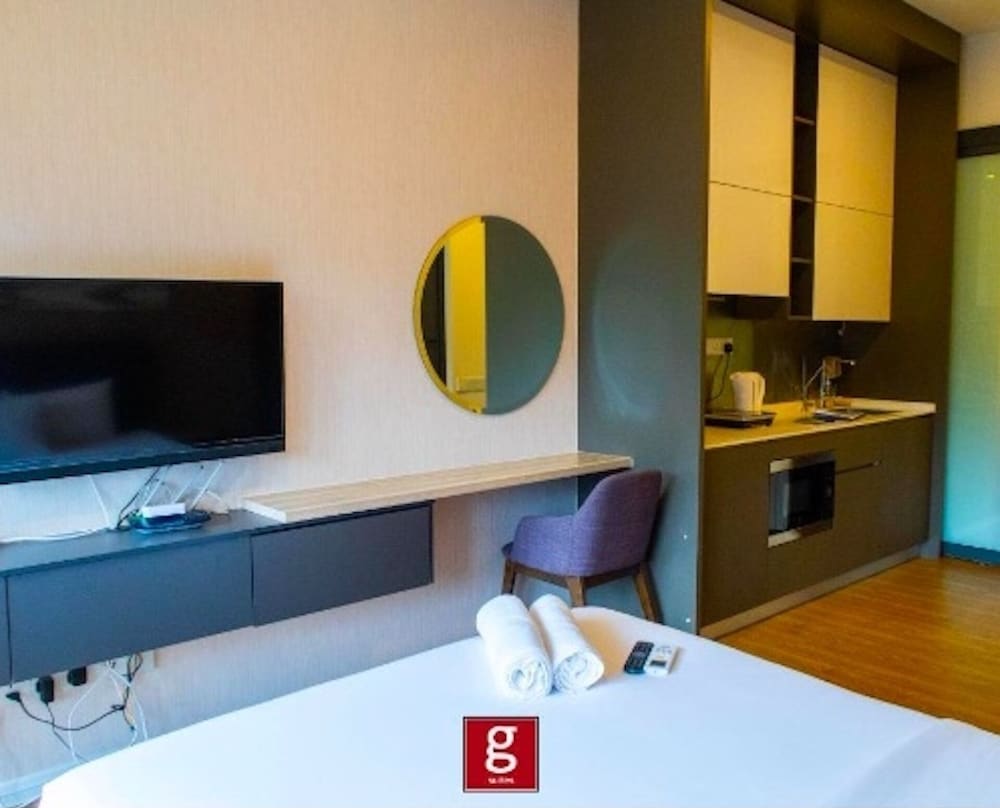 ceylonz suites