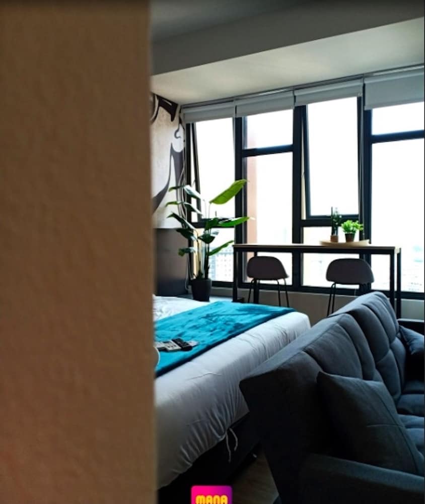 ceylonz suites