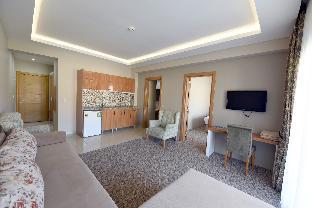 Hierapark Thermal & Spa Hotel,,5 star