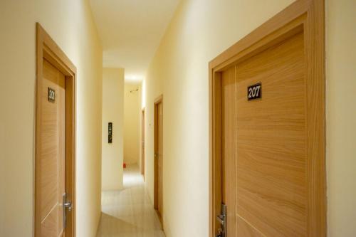 reddoorz plus losari makassar