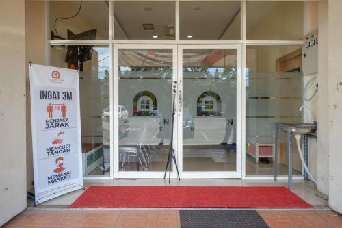 reddoorz plus losari makassar