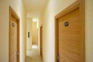 reddoorz plus losari makassar