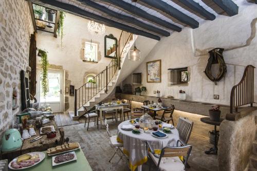 Le Domaine Des Carriers - Gites,1 Chemin Des Roches,3 star