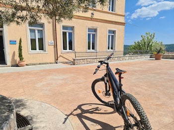 hotel stara sola oleander resort