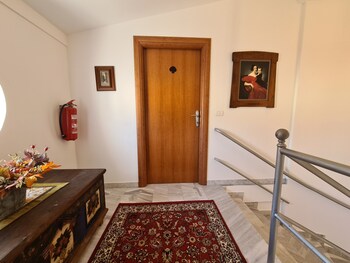 izola