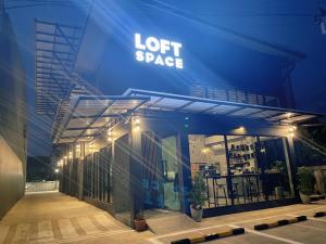 loft space hotel