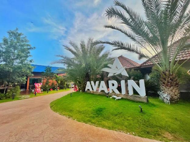 avarin resort