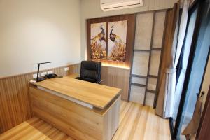 avarin resort