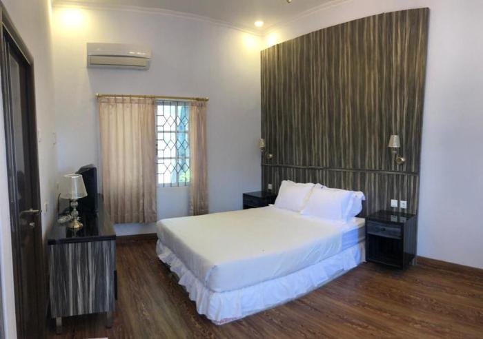 hotel purnama lenggang