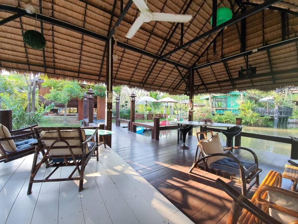 bansuannaifun talad nam ampawa