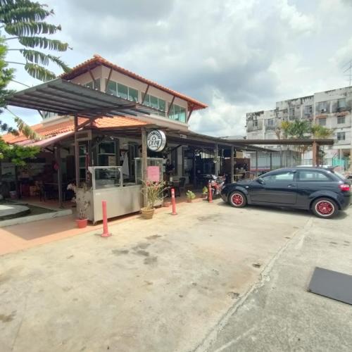 cozzy motel