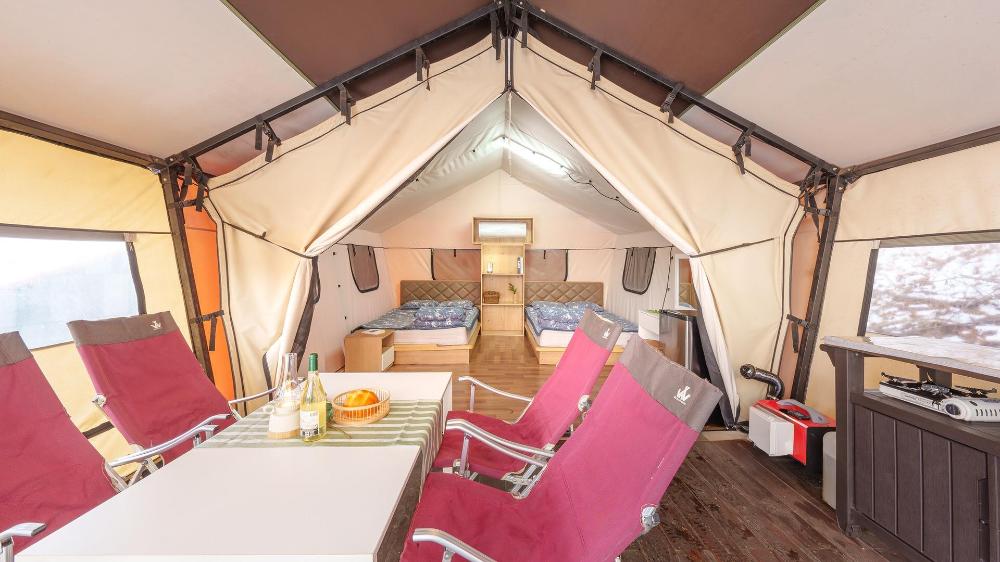 gapyeong captain caravan glamping