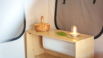 gapyeong captain caravan glamping