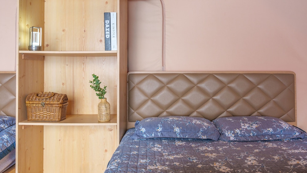 gapyeong captain caravan glamping