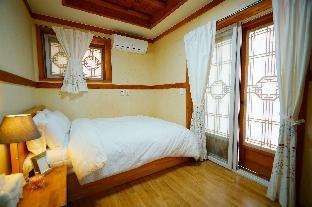 jeonju dwaejikkum hanok