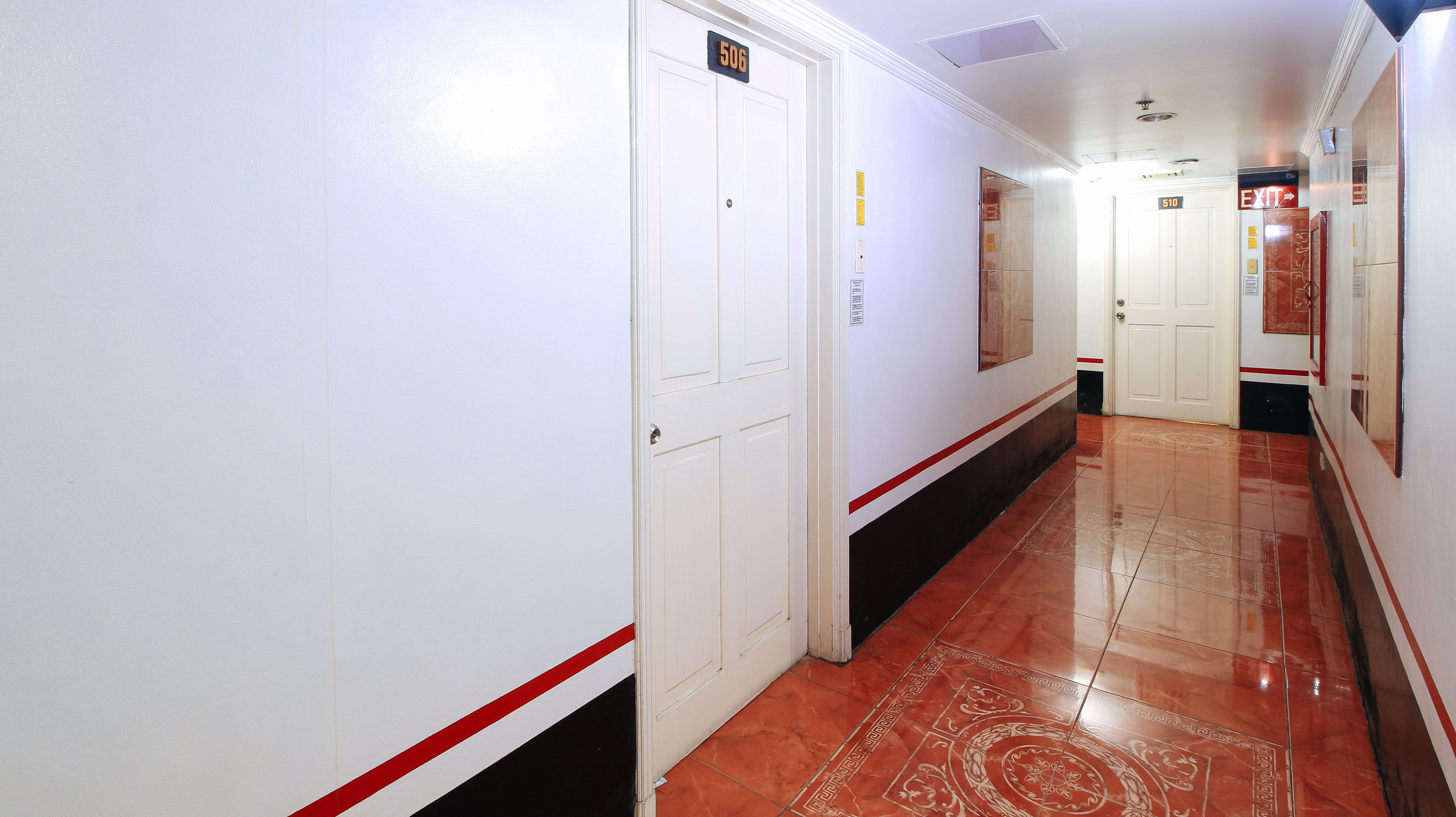 reddoorz the providence tower