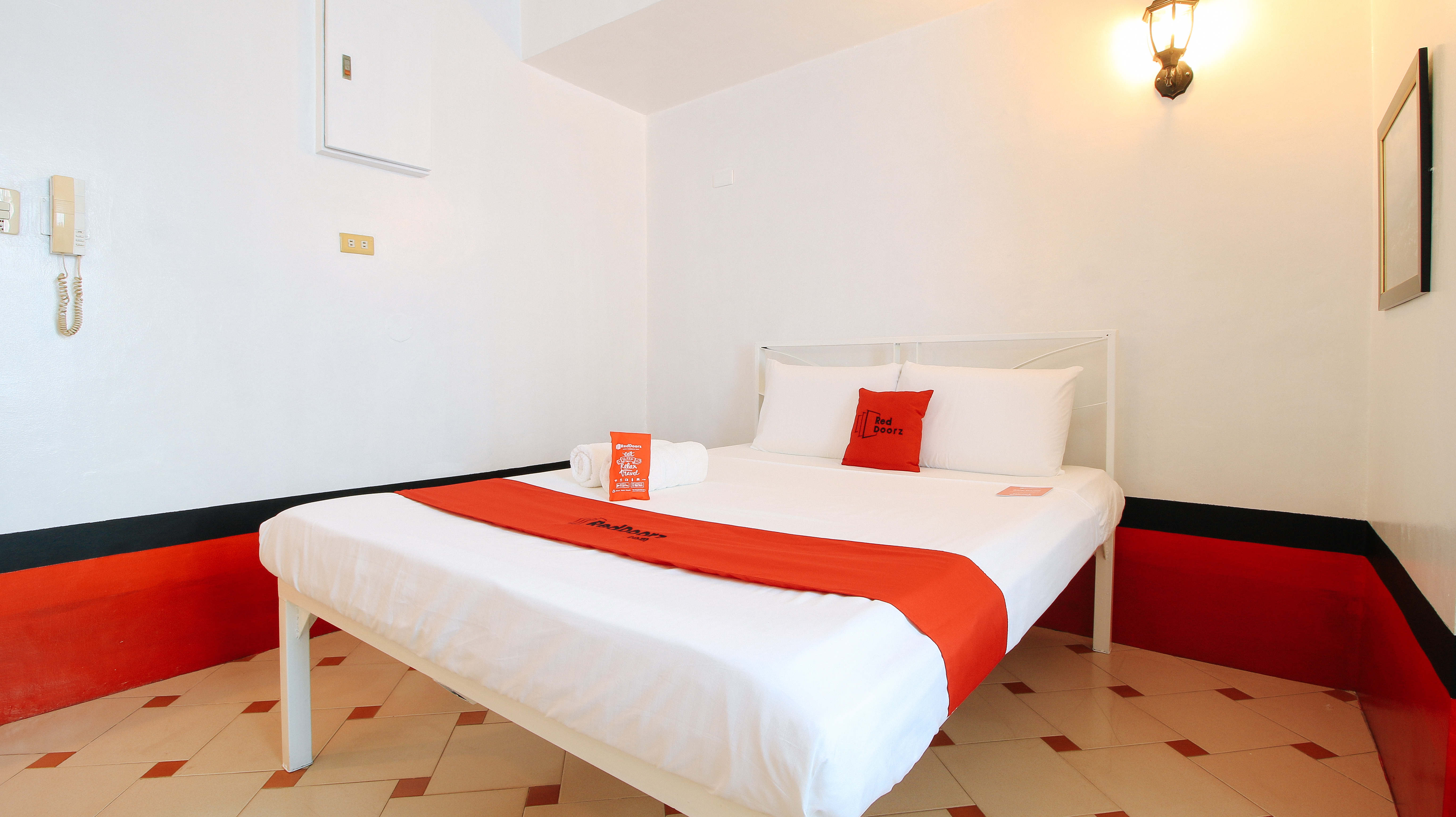 reddoorz the providence tower